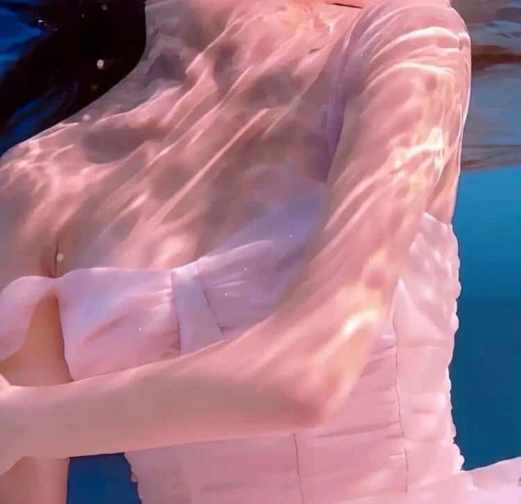 欧美科幻动作：黑客帝国重装上阵